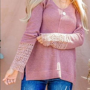 Lacey waffle top